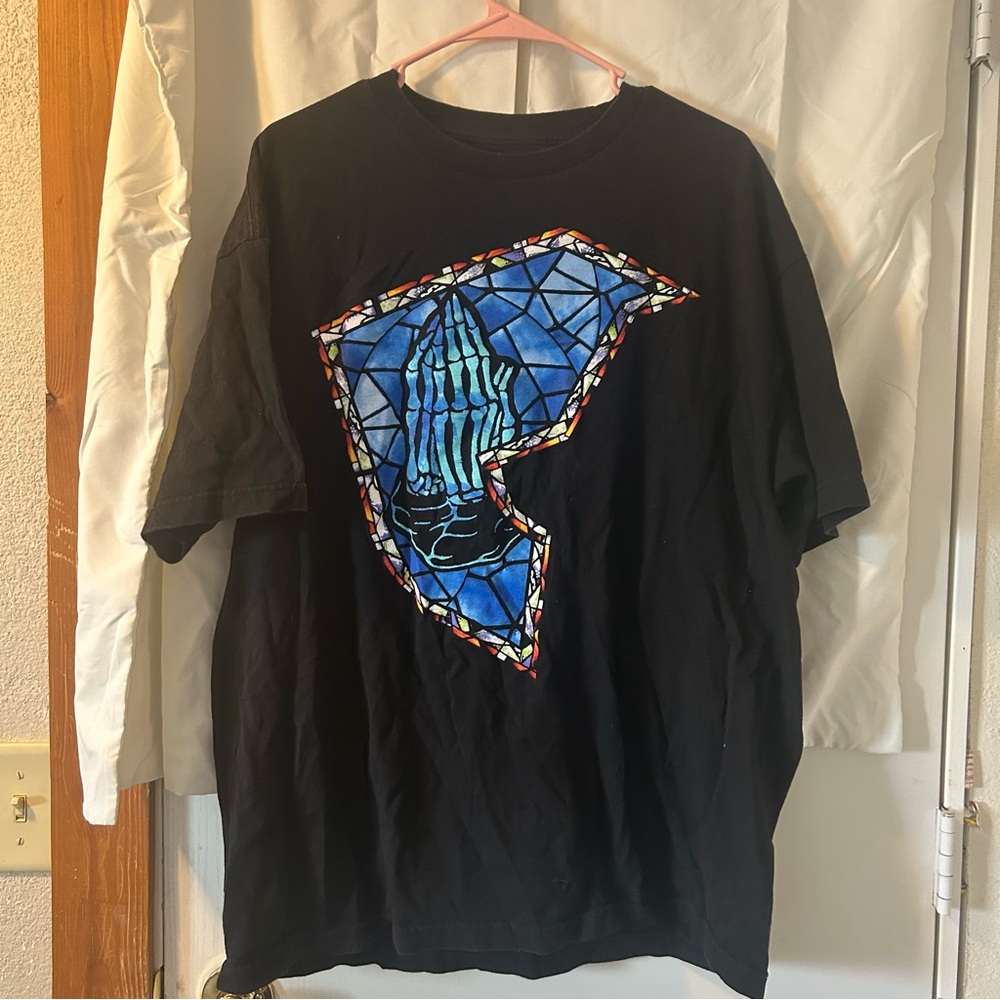 Famous Black Graphic T-Shirt with Blue Design